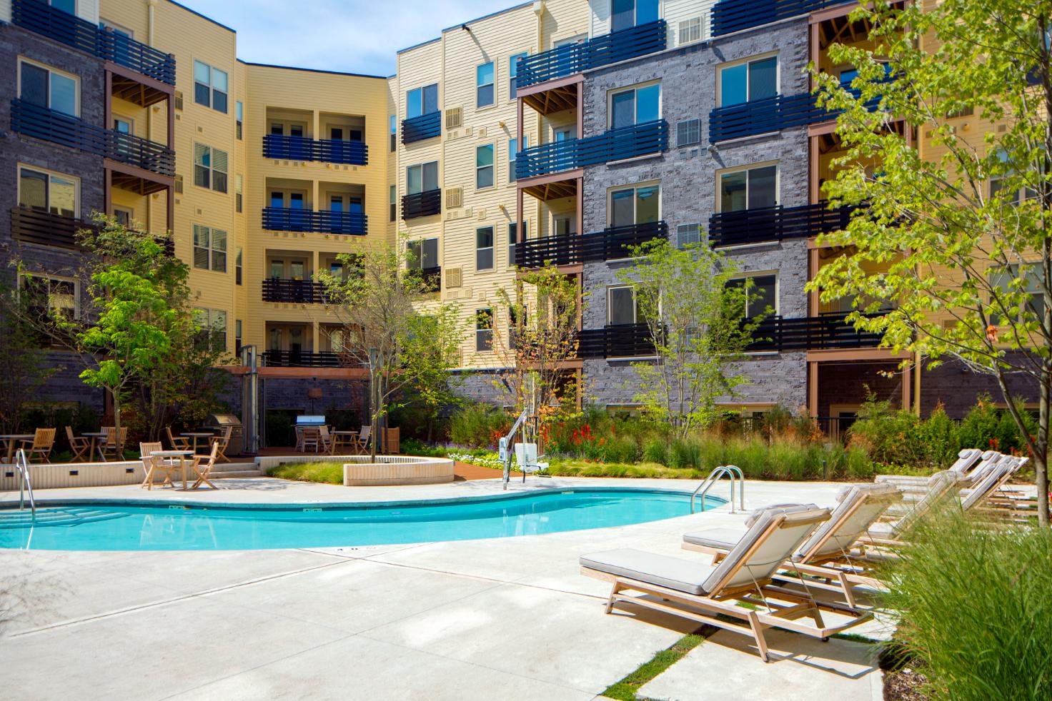 Outdoor swimming pool